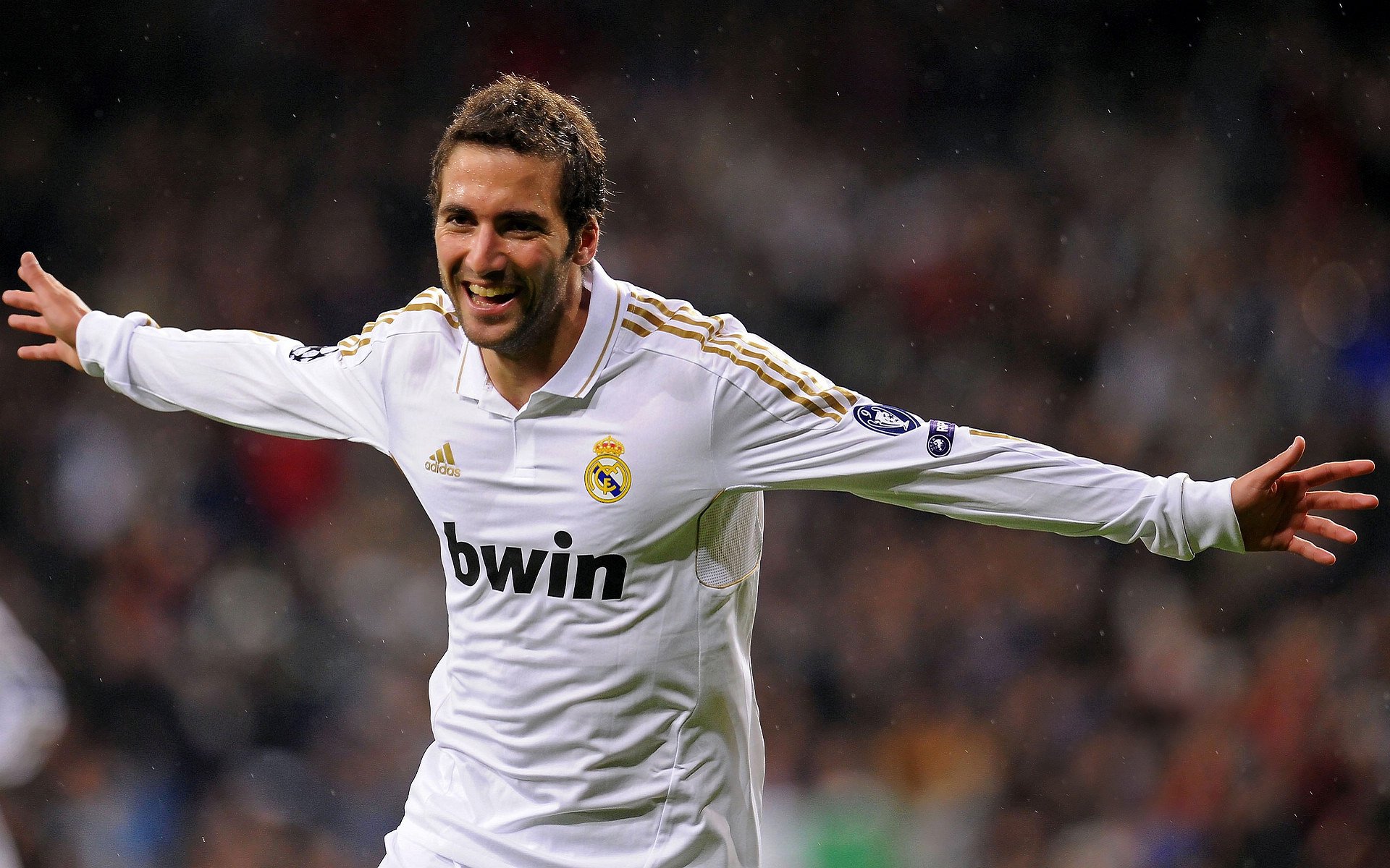 英超“榜首 showdown”：曼城与阿森纳争锋，赛季走向是否会改变？